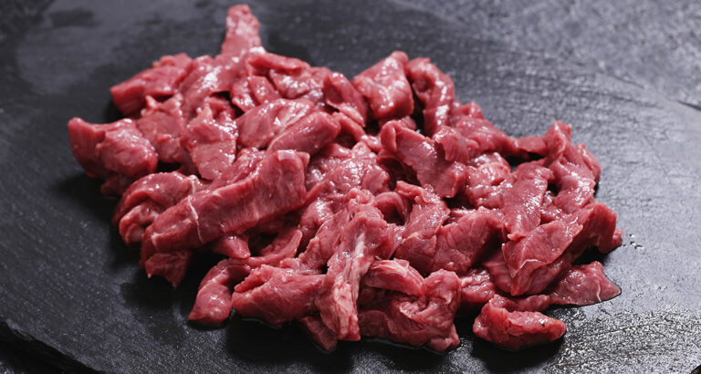 Feeding Dogs Raw Meat? Why “Barfing” is not a good idea