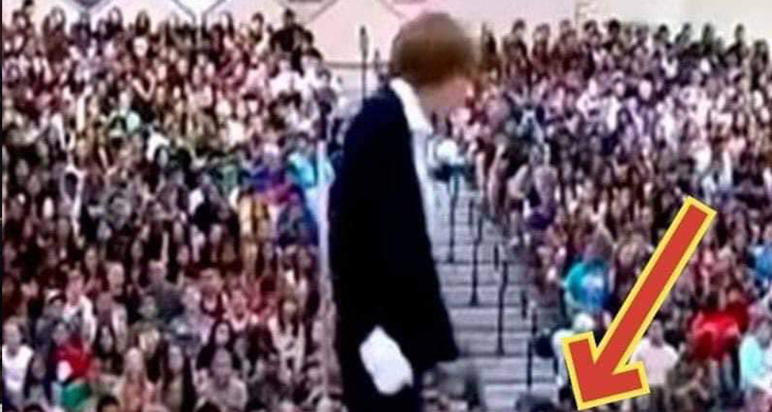 Shy teen wins school talent show dancing on “Billy Jean”