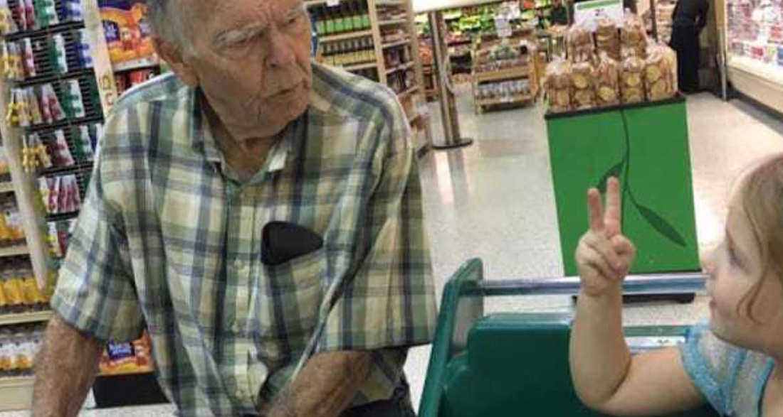 4-year-old calls stranger “old person” in store – then her mom is floored by his response