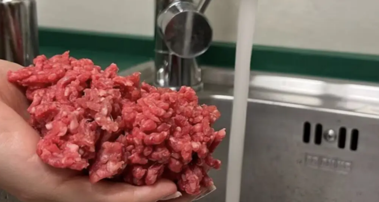 Should You Rinse Ground Beef?