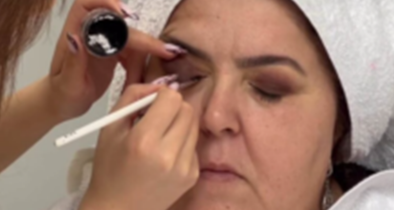 After applying makeup, they made this woman look 15 years younger…