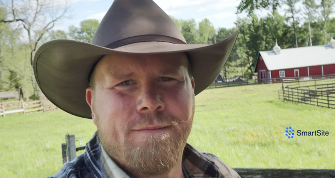 Man Buys Abandoned Farm for Last $1K, Dollars Fall on His Head as He Checks Attic