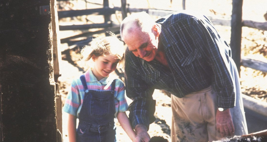 Woman Arrives at the Farm She Inherited from Her Grandfather to Sell It, but a Farmhand Stands in Her Way