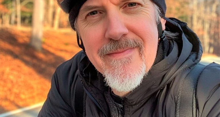 3 Incredible Stories Where Money Caused a Rift in the Family