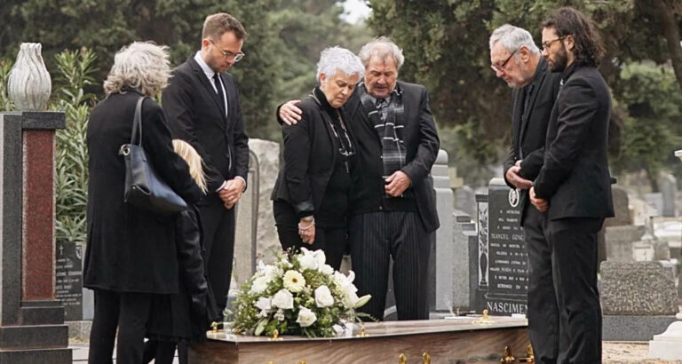 My Father’s Lawyer Handed Me a Letter Before His Funeral — It Asked Me to Follow My Stepmom and Her Kids Secretly After the Ceremony