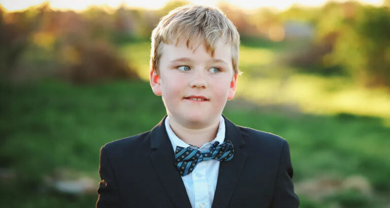 At My Sister’s Wedding, My Son Grabbed My Hand and Whispered, ‘Mom… We Need to Go. Now!’ – What He Showed Me Changed Everything