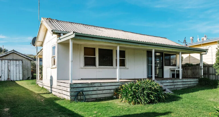 After My Grandma’s Death, My Husband Rushed Me to Sell Her House — When I Learned the Reason, I Was Furious and Made Him Regret It