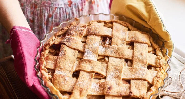 I Was Baking Pies for Hospice Patients – Then One Arrived for Me, and I Nearly Passed Out