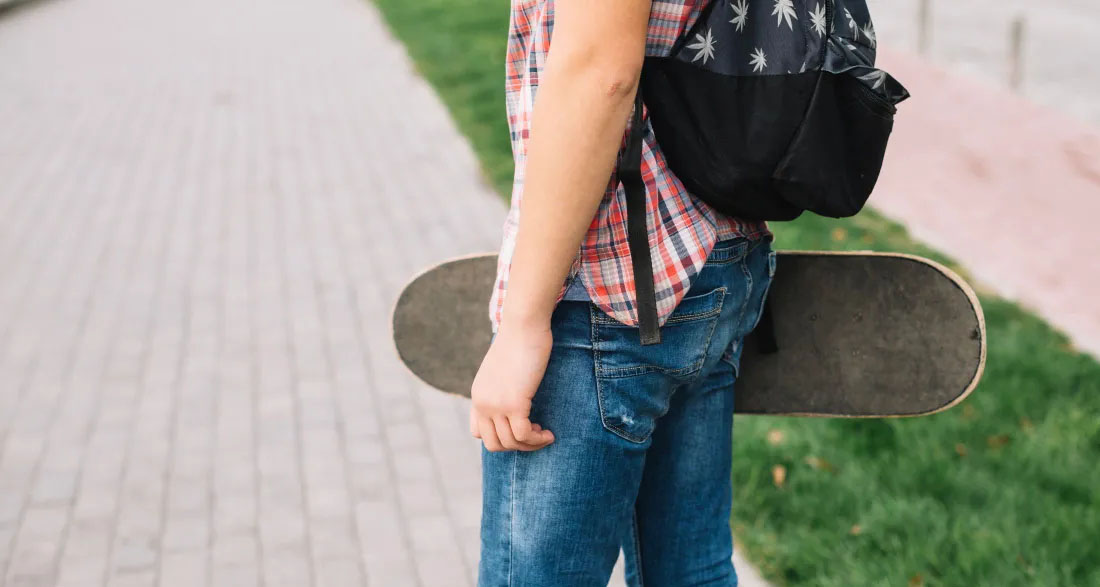 I Opened My 14-Year-Old Son’s Backpack to Wash His Lunchbox – and Found an Ultrasound Image of a Baby