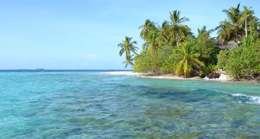 My Husband Left Me During Chemo for His Mom’s Luxury Thanksgiving Trip – Then Karma Hit Them Hard