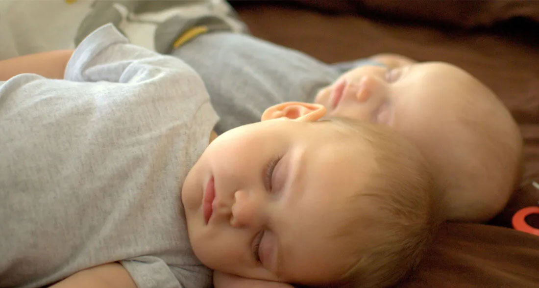 My Wife Abandoned Me with Our Blind Newborn Twins – 18 Years Later, She Returned with One Strict Demand