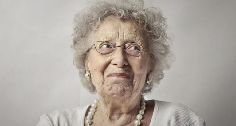 I Arrested a 91-Year-Old Grandma for Felony Theft – but the Moment She Told Me Her Reason, My Knees Buckled