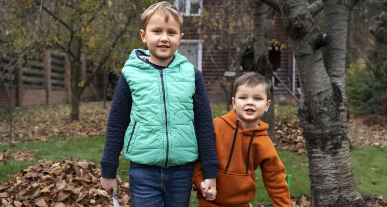 My Neighbor Called the Cops on My Kids Because ‘Children Shouldn’t Be Screaming Outside’ – So I Went to War with Her