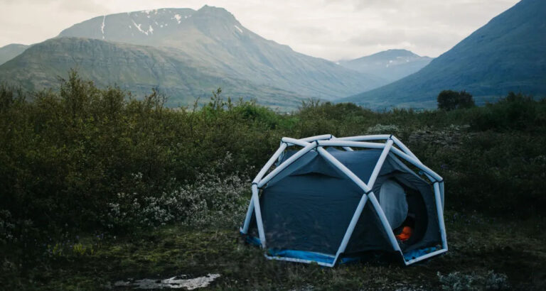 I Saved a Boy During a Storm 20 Years Ago — Yesterday He Came Back with an Envelope That Made Me Tremble