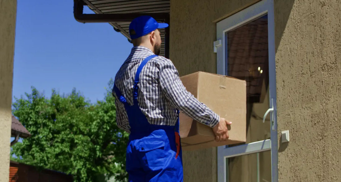 My Stepdaughter Hasn’t Spoken to Me in 5 Years – Then She Sent a Heavy Package That Made Me Fall to the Floor Crying